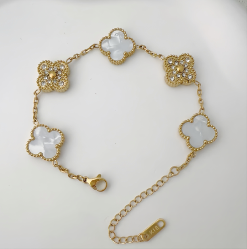 Flower Bracelet - White Diamond